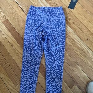 NWT Scorpio Sol High Waist Leggings Leopard Warp Lavender S